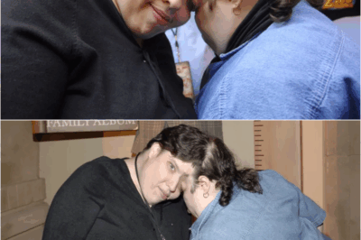 S – BOUND AT BIRTH I’m a conjoined twin but manage to have sex with my man – here’s how we make it work, despite my brother being there too
