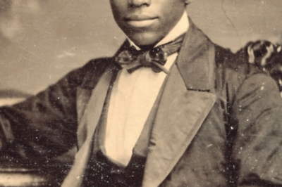 It Was Just a Portrait of a Smiling Boy — Until Historians Discovered He Was Born a Slave | HO