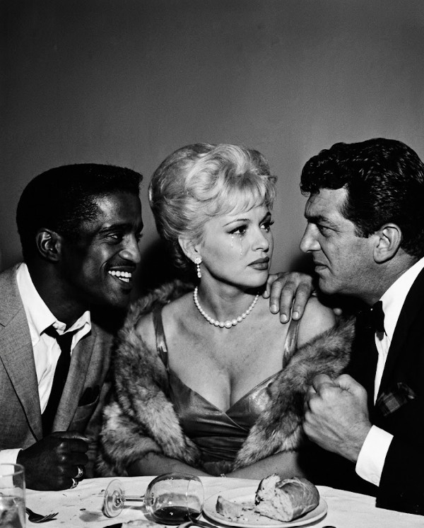 A Female Star Refused to Share a Stage With Sammy Davis Jr. Dean Martin Said 7 Words That Ended Her Career That Night.