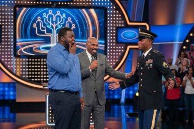Single Dad Hasn’t Hugged His Son in 19 Years — Then Steve Harvey Said “He’s Standing Right There”