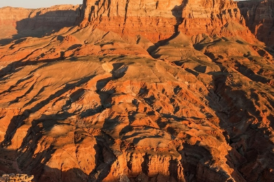 One minute you’re hiking the Grand Canyon. The next? You never walk out. Five people entered. Zero came back. No bodies. No gear. Just empty trails and a Tesla still parked at the trailhead.